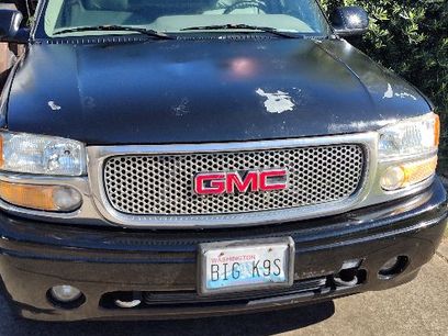 Used 2001 GMC Yukon Denali