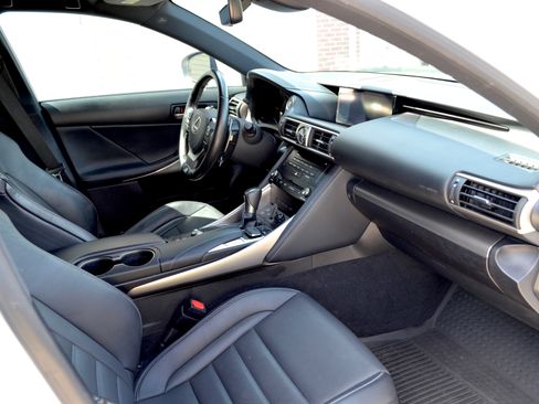 Used 2018 Lexus IS 300 F Sport w/ F Sport Package image 16