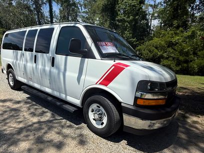 Used 2017 Chevrolet Express 3500 LT w/ LT Preferred Equipment Group