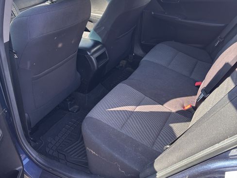 Used 2015 Toyota Camry LE FWD image 5