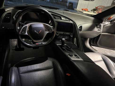 Used 2016 Chevrolet Corvette Z06 image 2