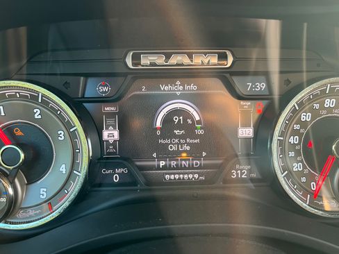 Used 2020 RAM 1500 Limited AWD/4WD image 15