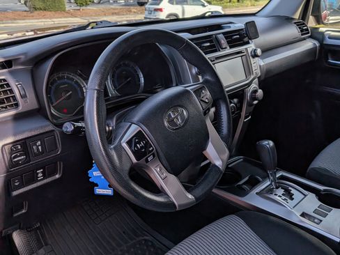 Used 2018 Toyota 4Runner SR5 image 9