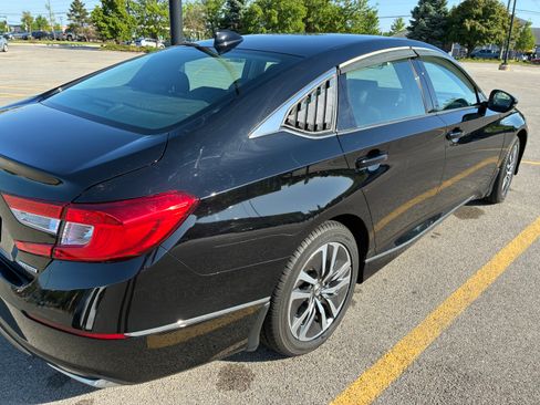 Used 2019 Honda Accord EX-L image 8