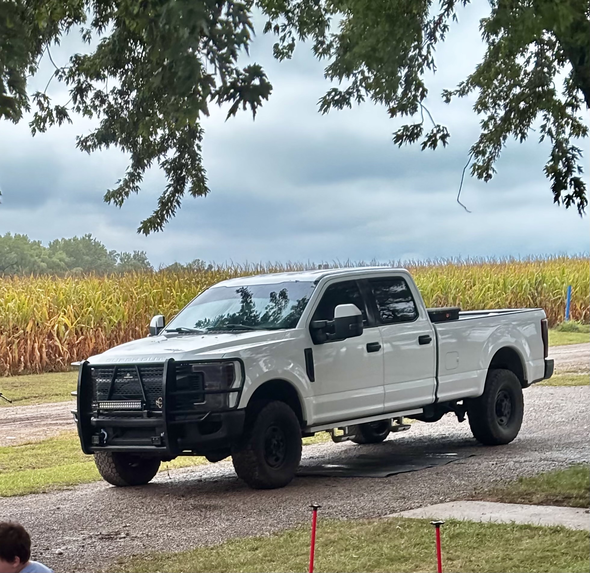 Used 2018 Ford F250 XL w/ Power Equipment Group AWD/4WD image 9
