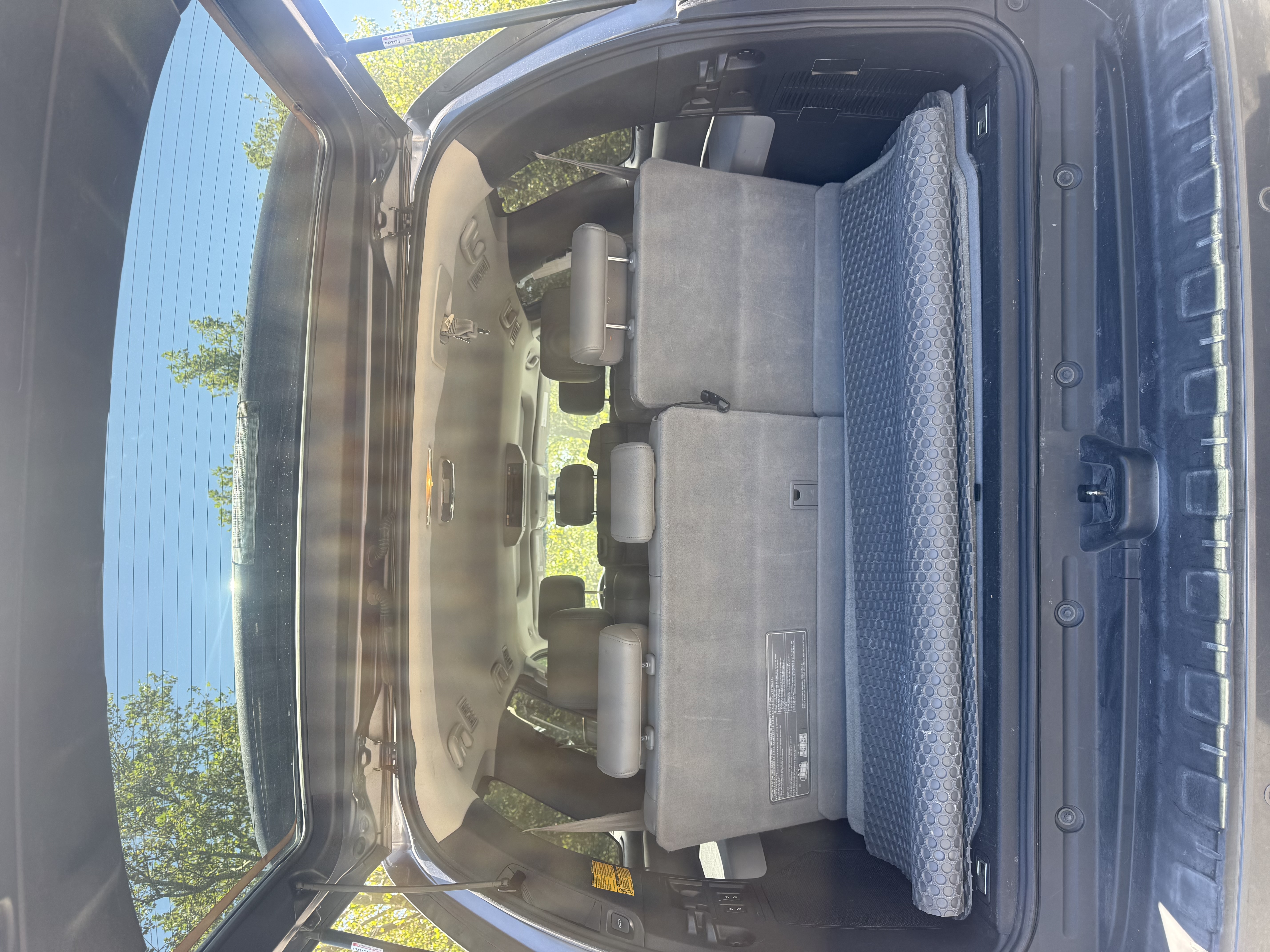 Used 2011 Toyota Sequoia Limited AWD/4WD image 6