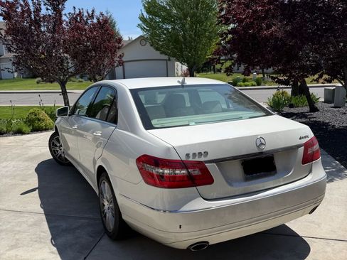 Used 2012 Mercedes-Benz E 350 4MATIC Sedan image 15