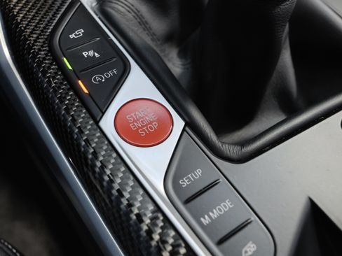 Used 2021 BMW M4 Coupe w/ M Carbon Exterior Package image 29