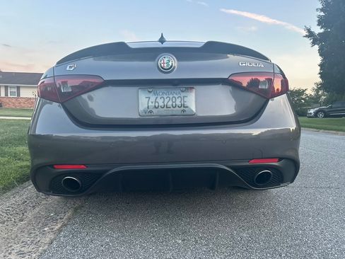 Used 2018 Alfa Romeo Giulia Ti Sport w/ Quick Order Package 22S Sport image 12