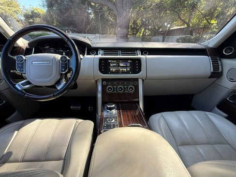 Used 2016 Land Rover Range Rover Supercharged image 14