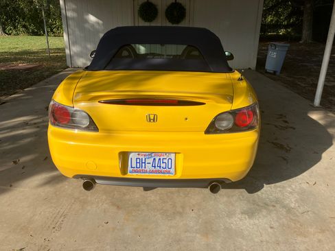 Used 2001 Honda S2000 image 16