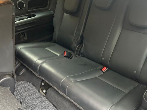 Used 2019 Subaru Ascent Limited image 6