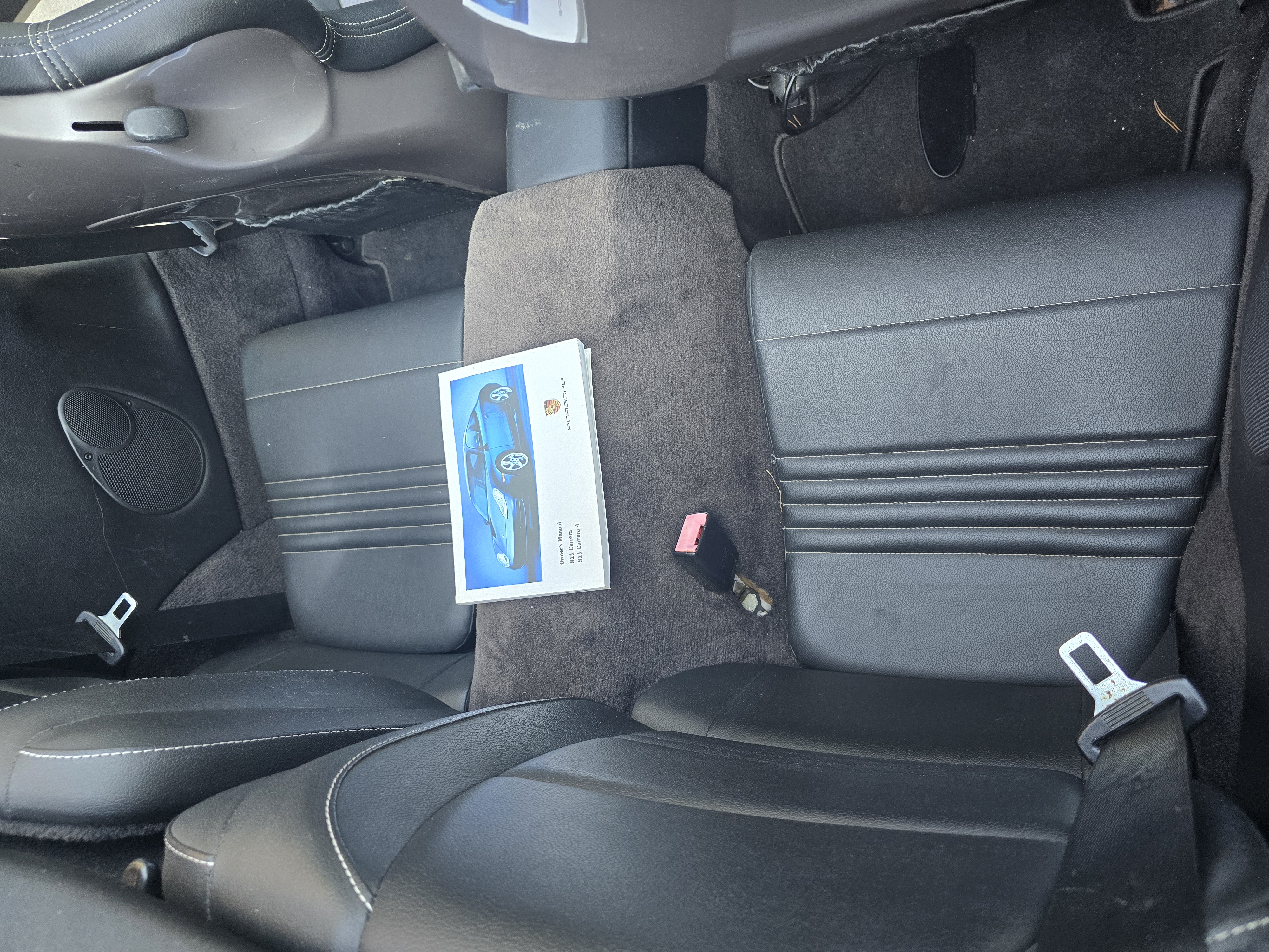 Used 2001 Porsche 911 Cabriolet image 8
