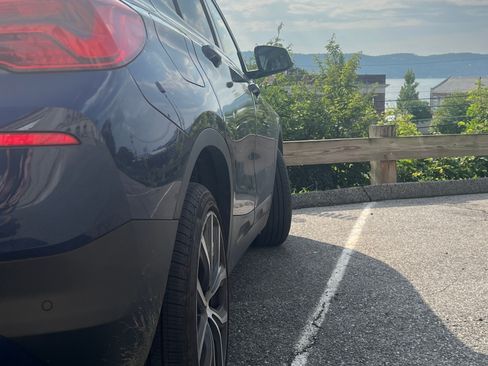 Used 2020 BMW X2 xDrive28i w/ Premium Package image 9