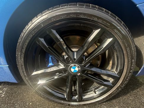 Used 2017 BMW 340i xDrive Sedan AWD/4WD image 8