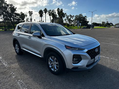 Used 2019 Hyundai Santa Fe SE image 18