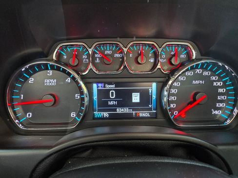 Used 2019 GMC Yukon SLT w/ Open Road Package image 4