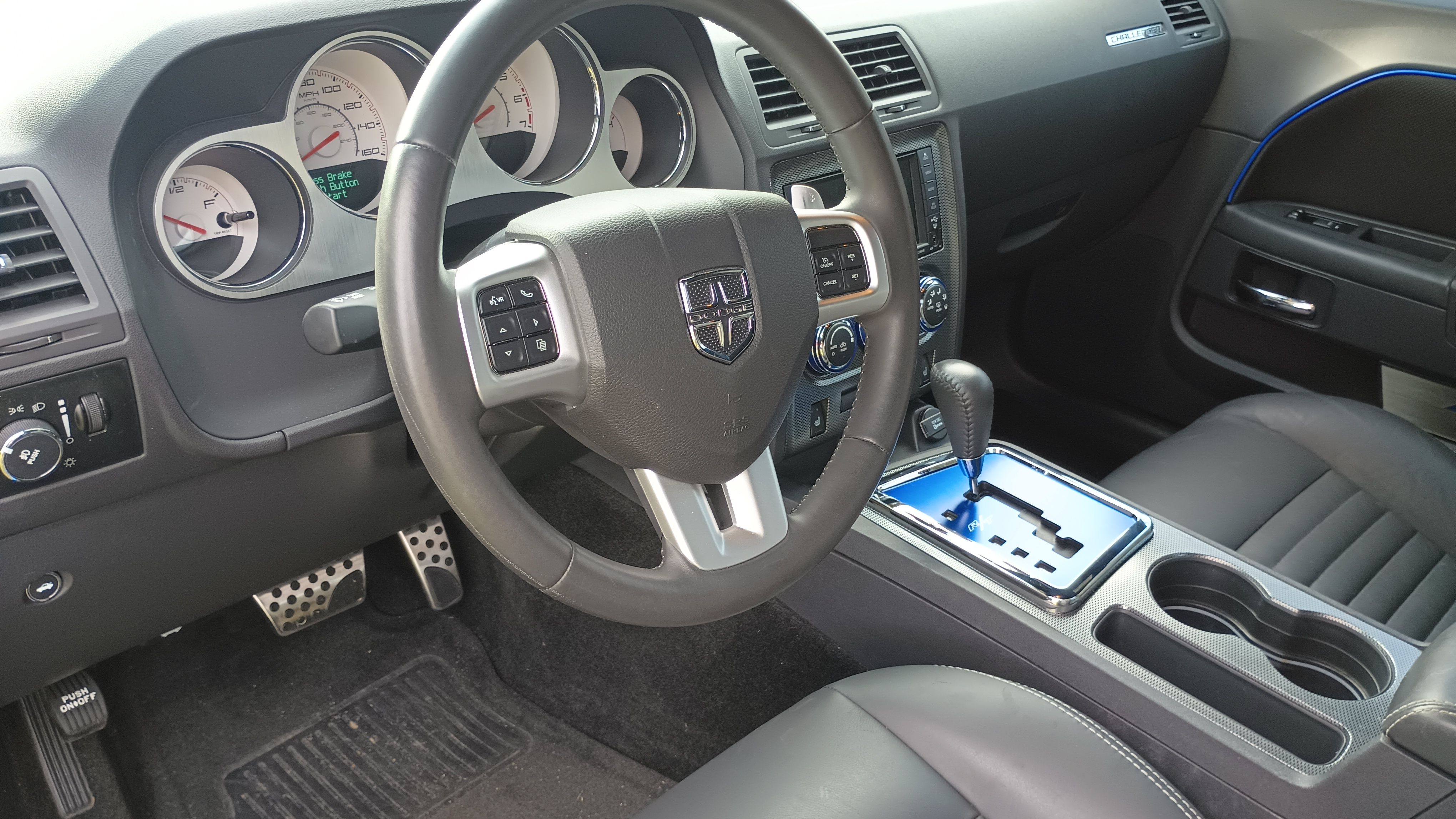 Used 2013 Dodge Challenger R/T Plus RWD image 5