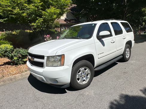 Used 2007 Chevrolet Tahoe LT w/ LT Preferred Equipment Group RWD image 5