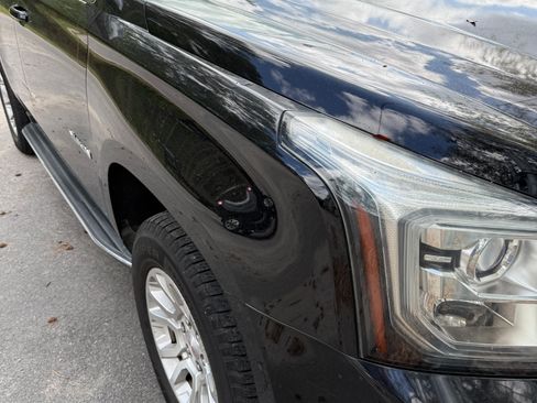 Used 2017 GMC Yukon SLT image 25