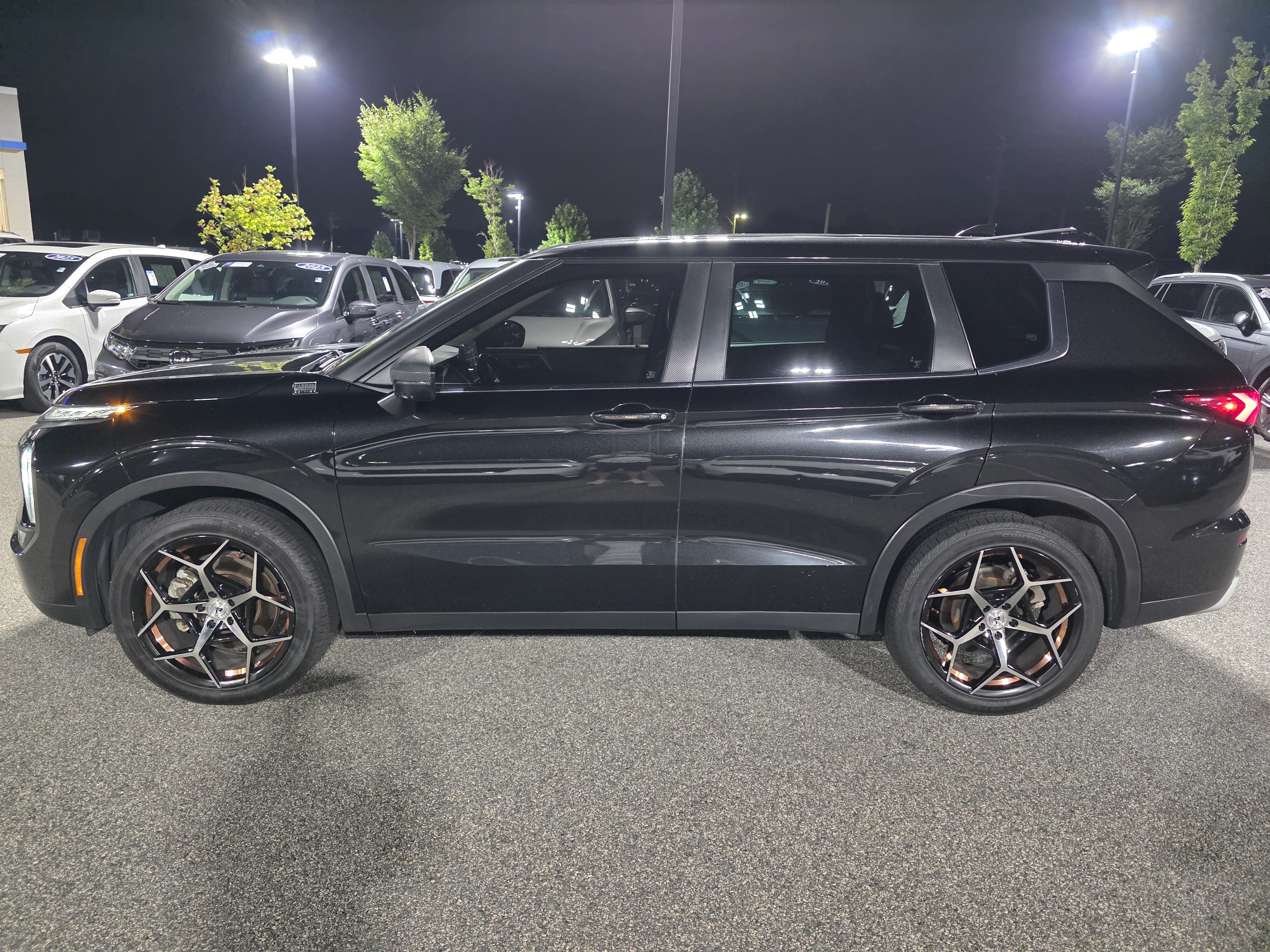 Used 2022 Mitsubishi Outlander SEL Black Edition FWD image 5