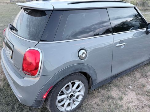 Used 2015 MINI Cooper S image 9