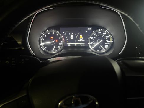 Used 2021 Toyota Highlander Limited AWD/4WD image 11