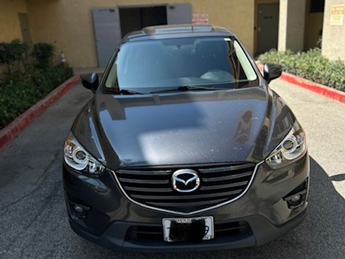 Used 2016 MAZDA CX-5 Touring w/ Bose/Moonroof Package FWD image 5