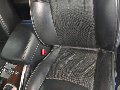 Used 2013 INFINITI JX35 35 Sport Utility 4D w/ Premium Pkg image 14