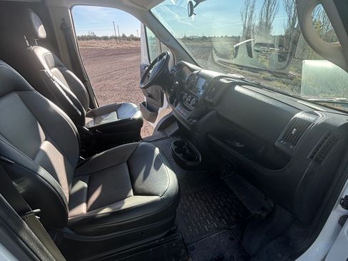 Used 2019 RAM ProMaster 2500 FWD image 12
