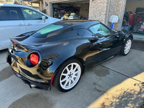Used 2017 Alfa Romeo 4C Coupe w/ Coupe Track Package 1 image 6
