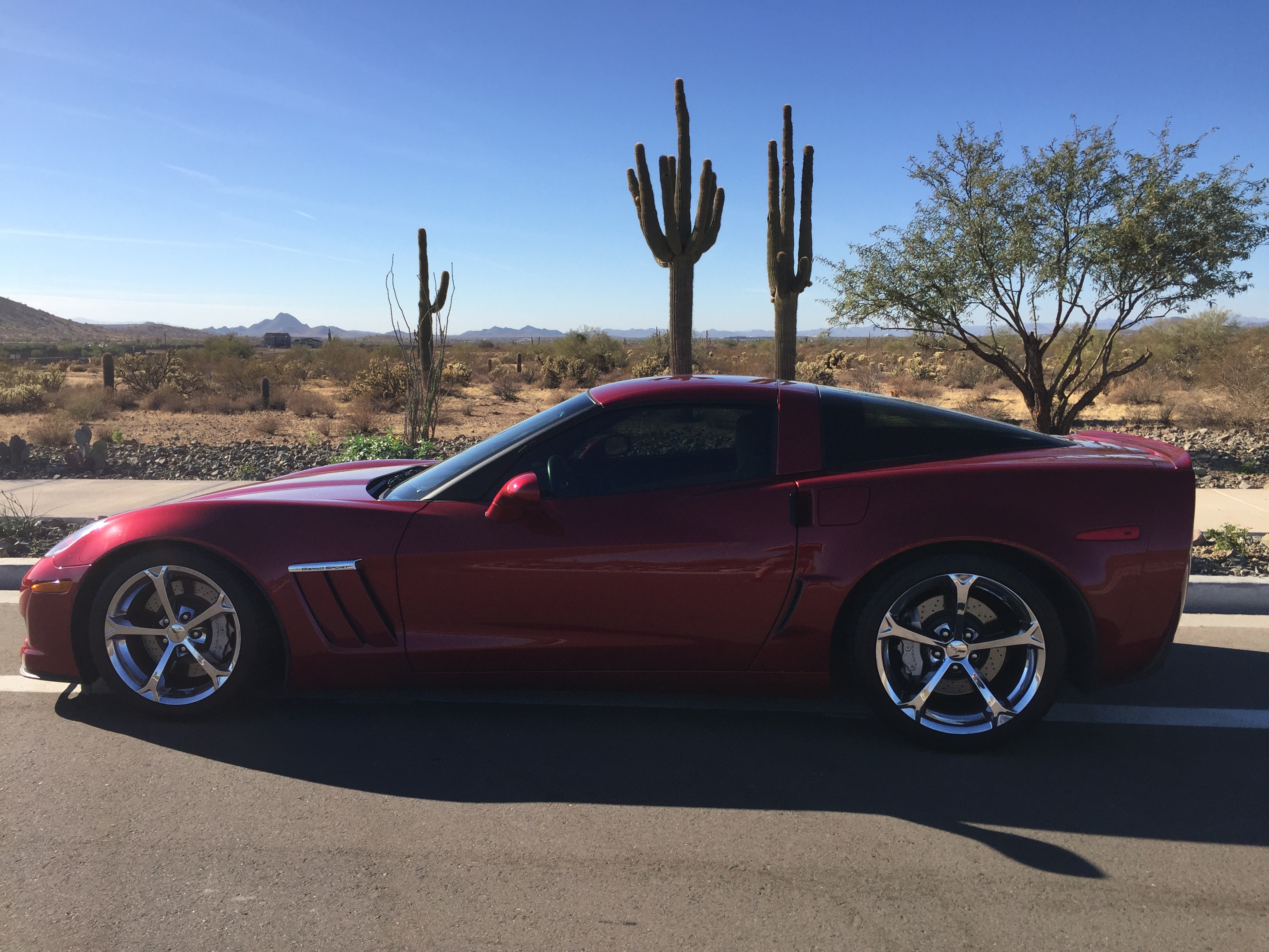Used 2013 Chevrolet Corvette Grand Sport w/ 3LT Preferred Equipment Group RWD image 5
