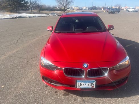 Used 2016 BMW 320i xDrive Sedan AWD/4WD image 11