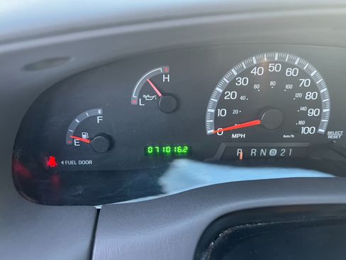 Used 2004 Ford F150 XL image 10