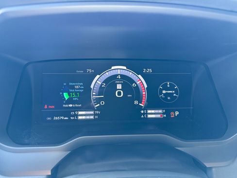 Used 2024 Toyota Tundra Limited AWD/4WD image 6
