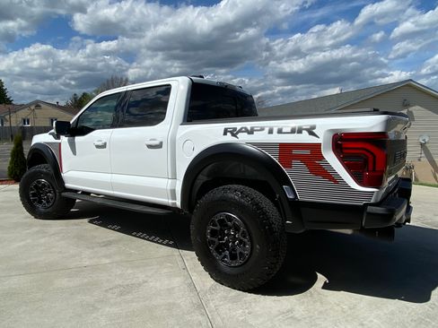 Used 2024 Ford F150 Raptor w/ Equipment Group 803A Raptor R AWD/4WD image 2