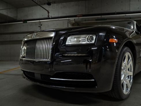 Used 2015 Rolls-Royce Wraith image 16