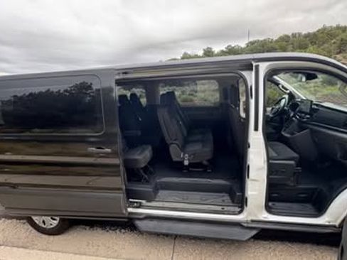 Used 2023 Ford Transit 350 XLT image 11