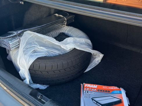 Used 2010 Honda Civic EX image 18