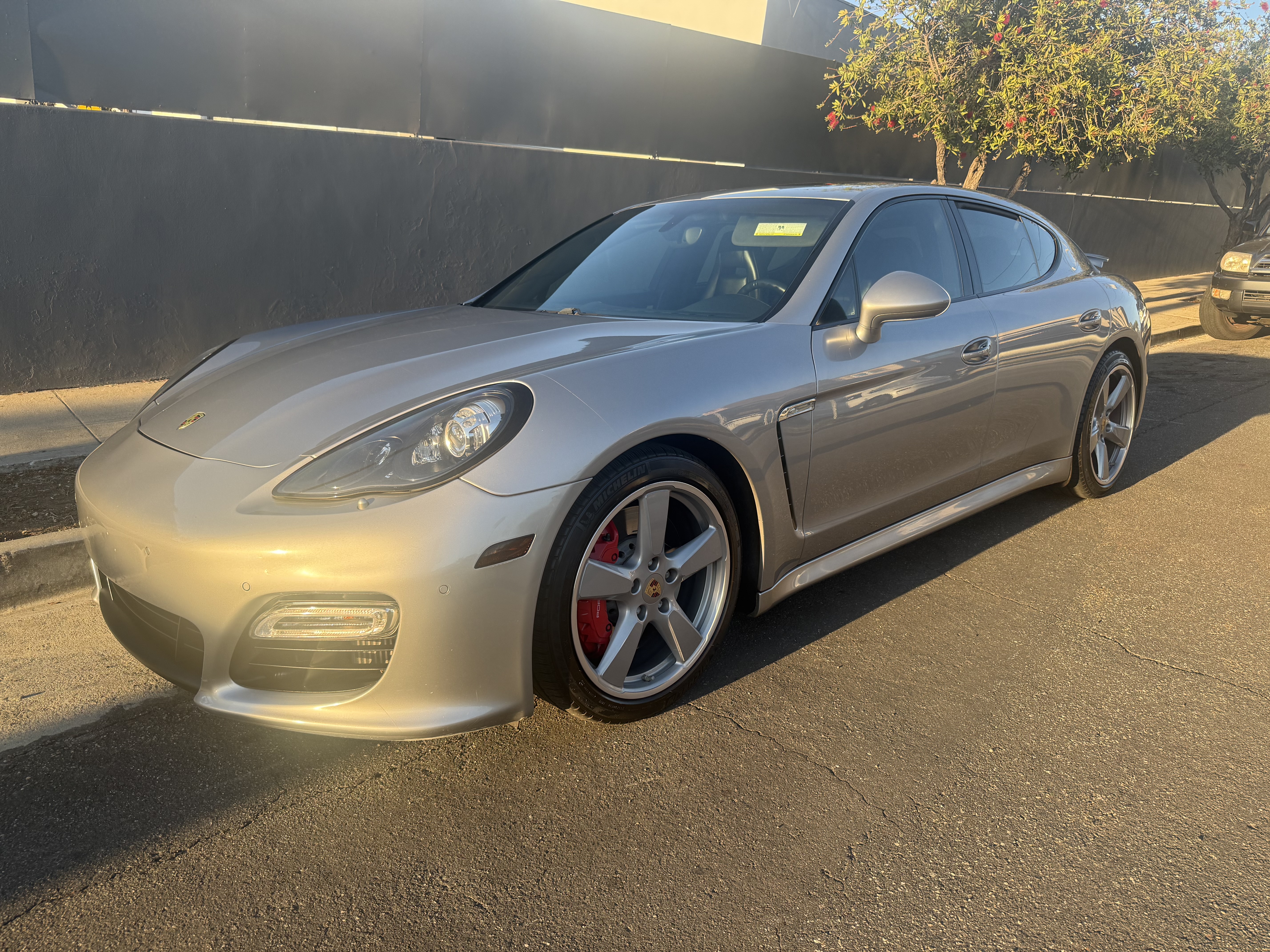 Used 2012 Porsche Panamera Turbo S AWD/4WD image 1