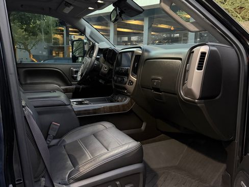 Used 2016 GMC Sierra 2500 Denali w/ Duramax Plus Package AWD/4WD image 14