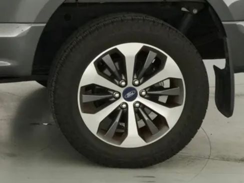 Used 2019 Ford F150 XL w/ Equipment Group 101A Mid AWD/4WD image 12