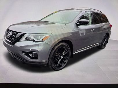Used 2018 Nissan Pathfinder SL w/ Midnight Edition Package