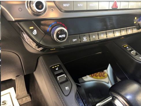 Used 2020 Kia Telluride EX w/ EX Premium Package image 16