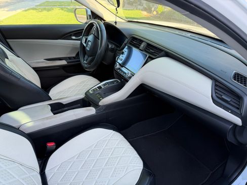 Used 2020 Honda Insight EX image 13