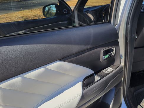 Used 2019 Mitsubishi Outlander GT image 11