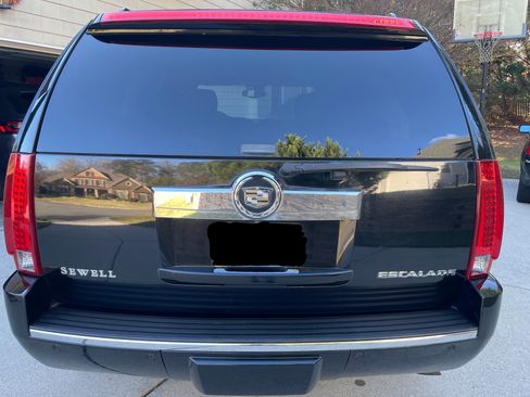 Used 2008 Cadillac Escalade 2WD image 5