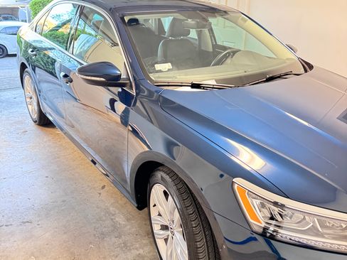 Used 2018 Volkswagen Passat 2.0T SE image 12