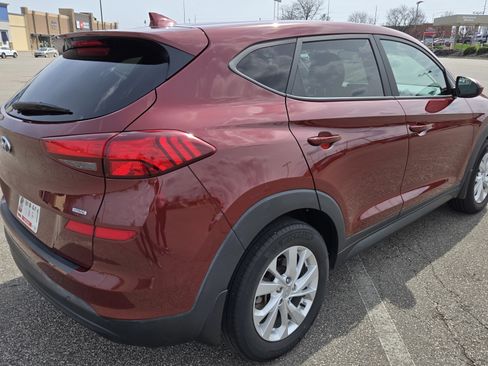 Used 2020 Hyundai Tucson SE w/ Cargo Package image 4