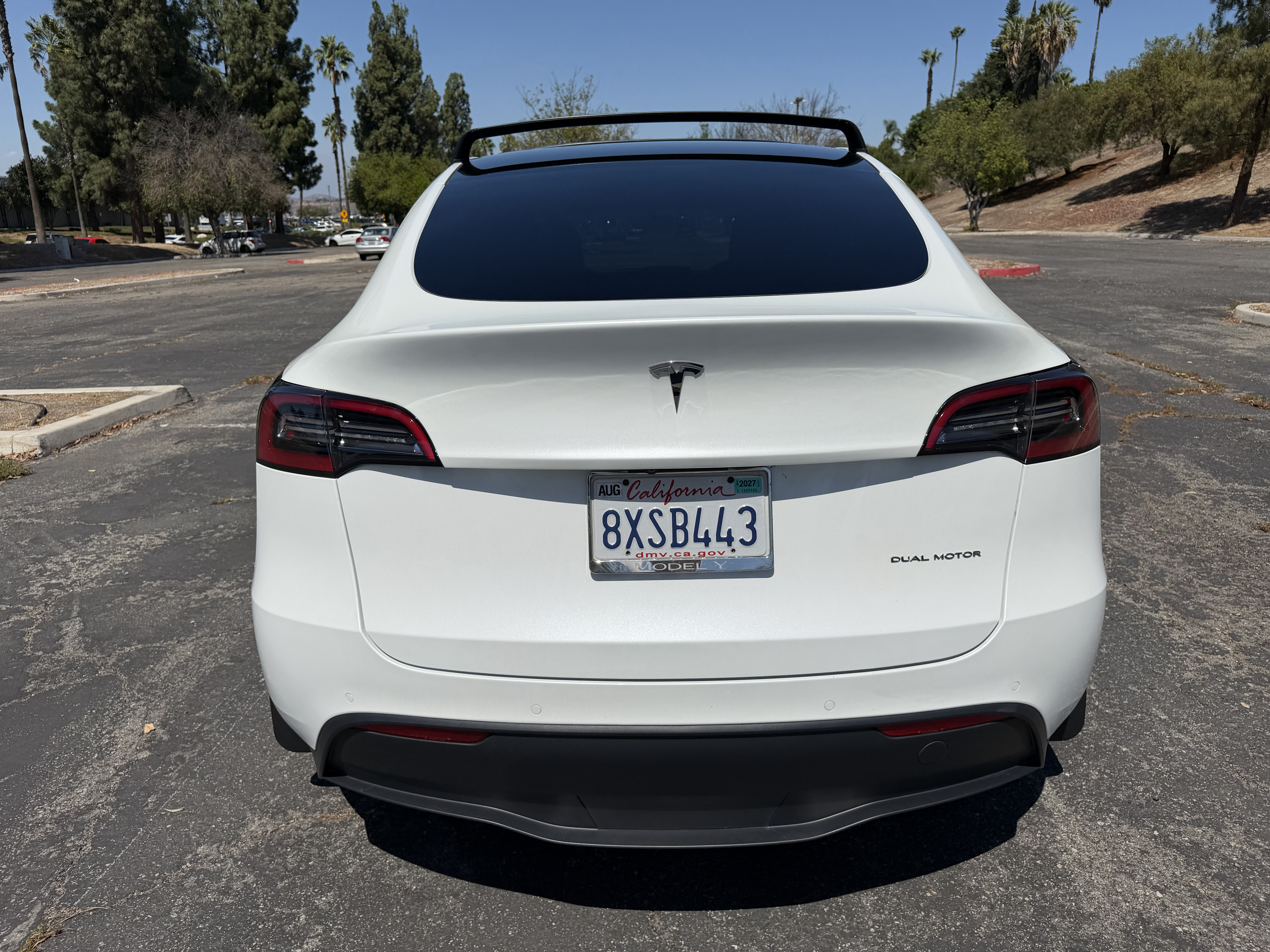 Used 2021 Tesla Model Y Long Range AWD/4WD image 9